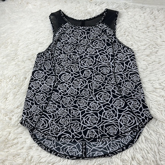 🔥$SALE$🔥 Lululemon Sculpt Tank Posey Black White / Black - Picture 1 of 5